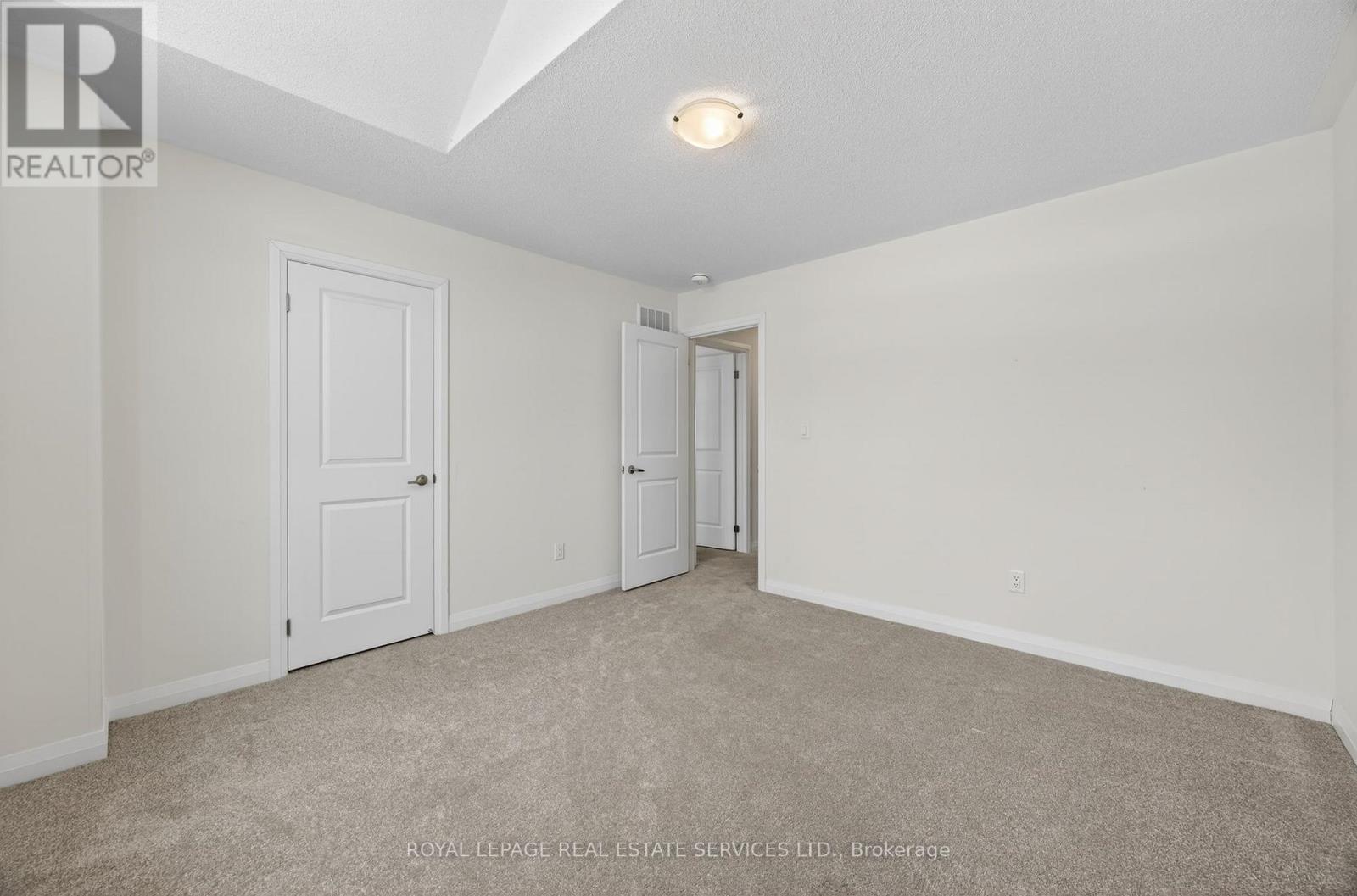 62 Nicort Road, Wasaga Beach, ON - Indoor Photo Showing Other Room