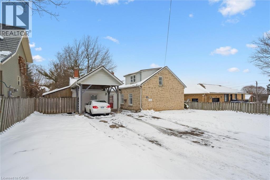 350 Breadalbane Street, Fergus, ON - Outdoor