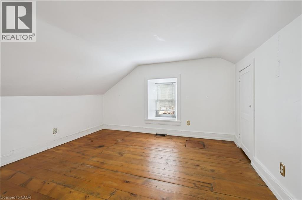 350 Breadalbane Street, Fergus, ON - Indoor Photo Showing Other Room