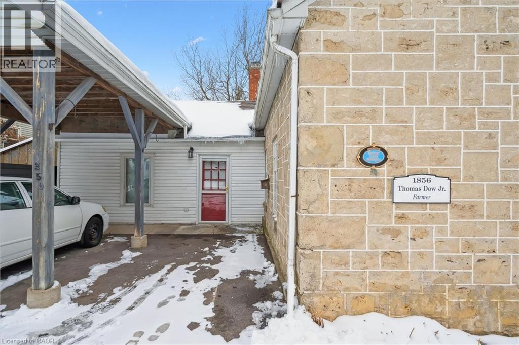 350 Breadalbane Street, Fergus, ON - Outdoor