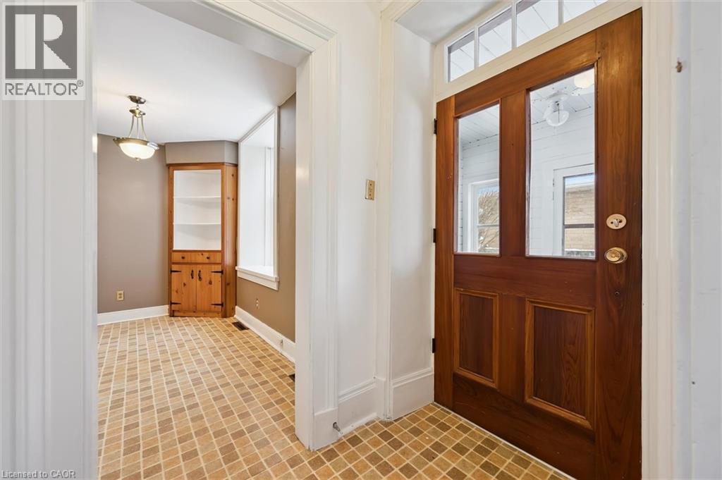 350 Breadalbane Street, Fergus, ON - Indoor Photo Showing Other Room