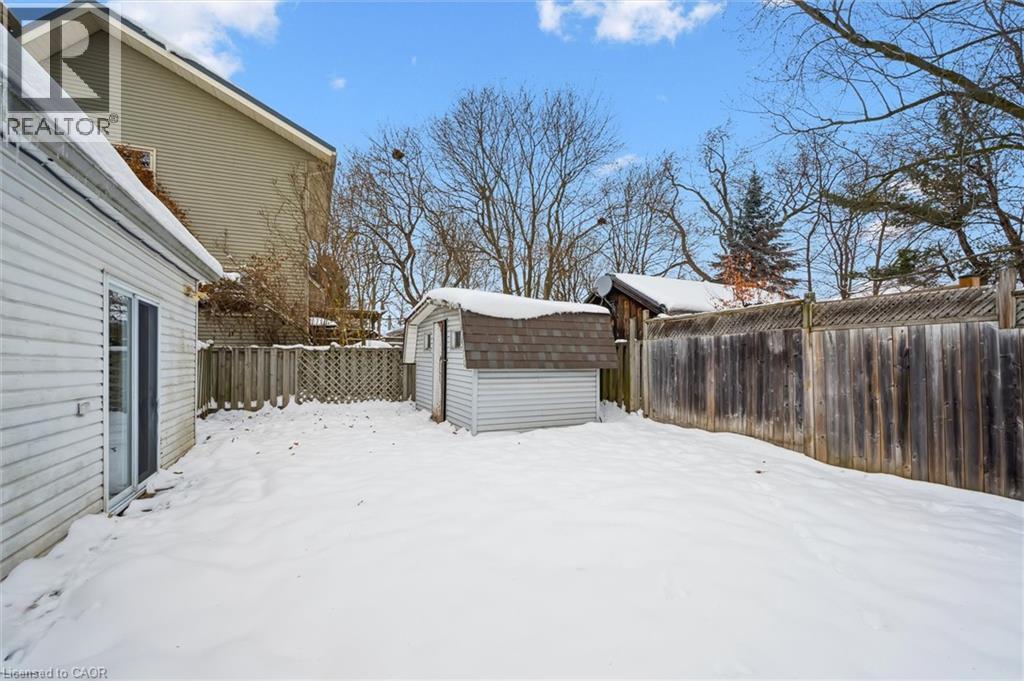 350 Breadalbane Street, Fergus, ON - Outdoor With Exterior