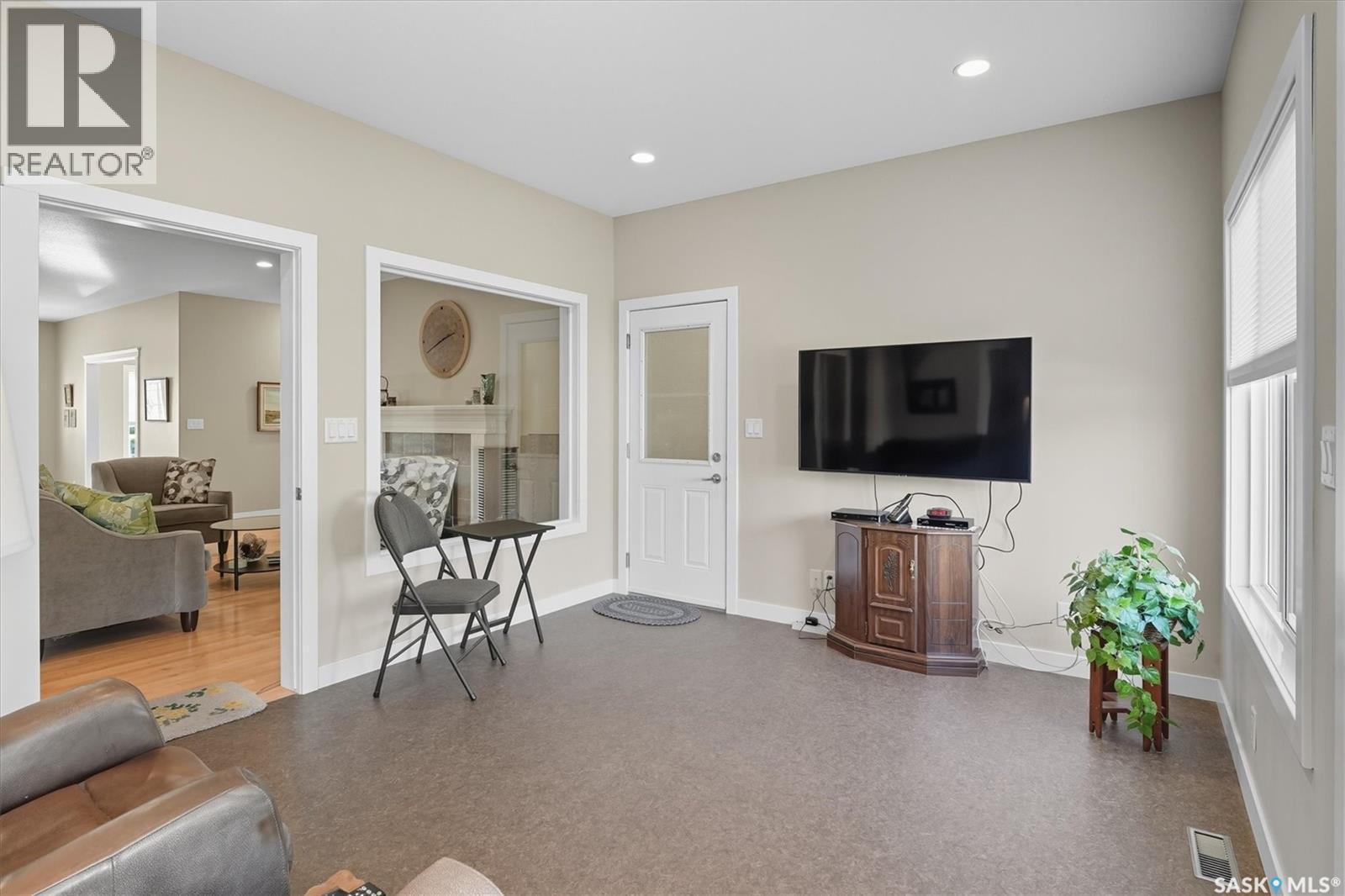 4005 3Rd Avenue W, Waldheim, SK - Indoor Photo Showing Other Room