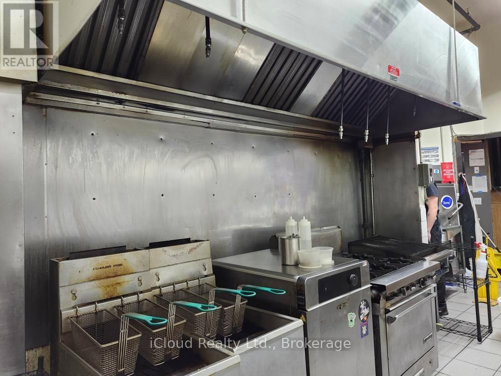 91 Wyndham Street N, Guelph, ON