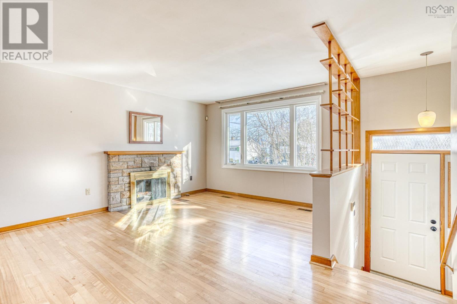 10 Nightingale Drive, Halifax, NS - Indoor Photo Showing Living Room With Fireplace