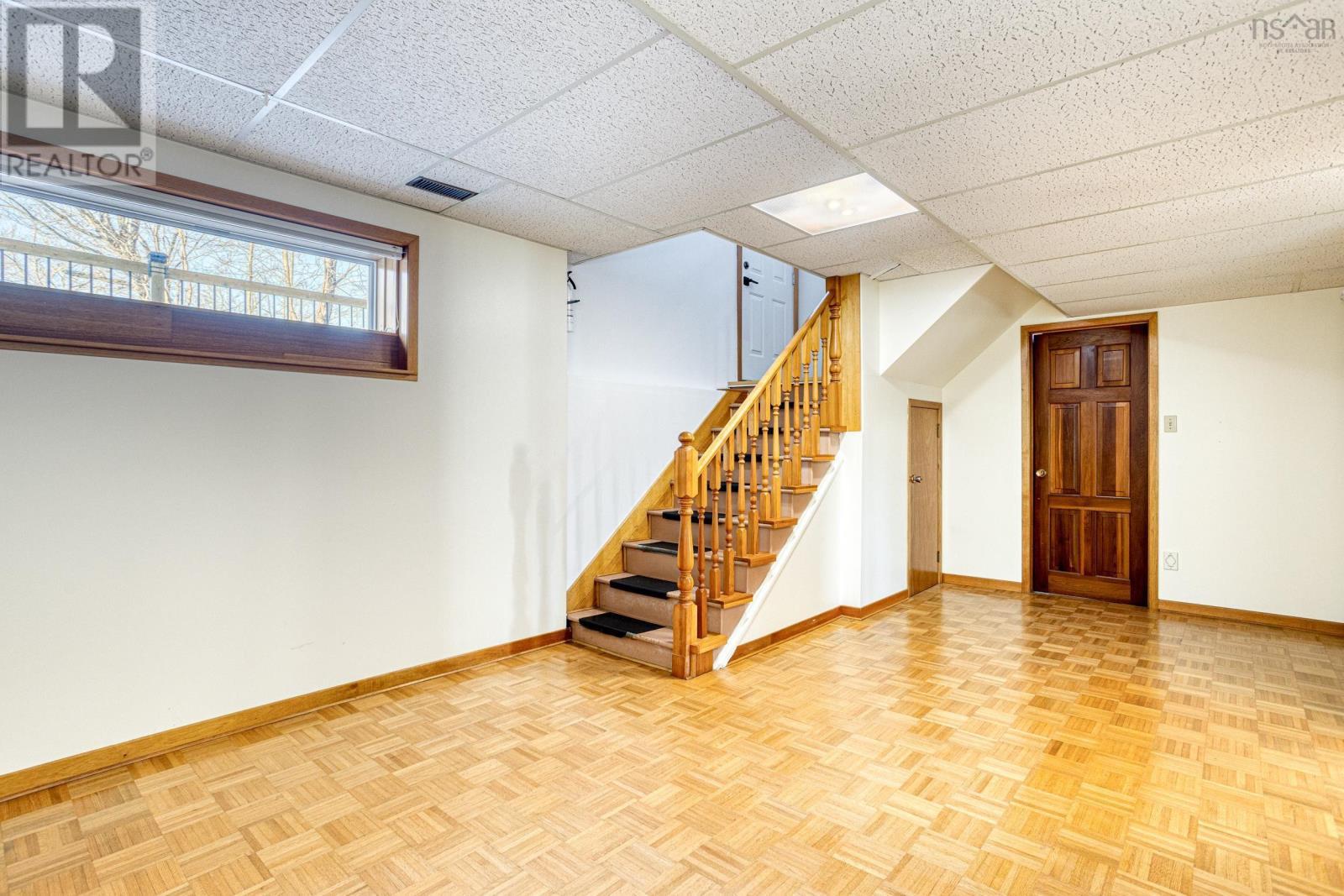 10 Nightingale Drive, Halifax, NS - Indoor Photo Showing Other Room