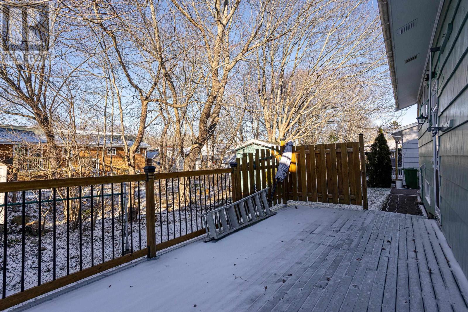 10 Nightingale Drive, Halifax, NS - Outdoor