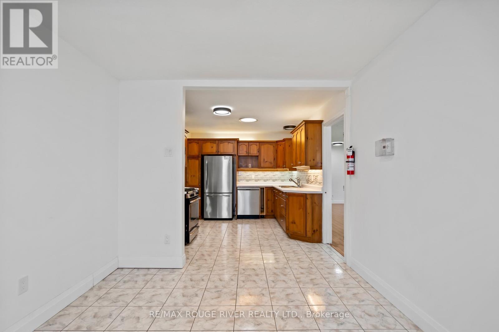 Main - 599 Otonabee Drive, Peterborough (Ashburnham Ward 4), ON - Indoor Photo Showing Kitchen