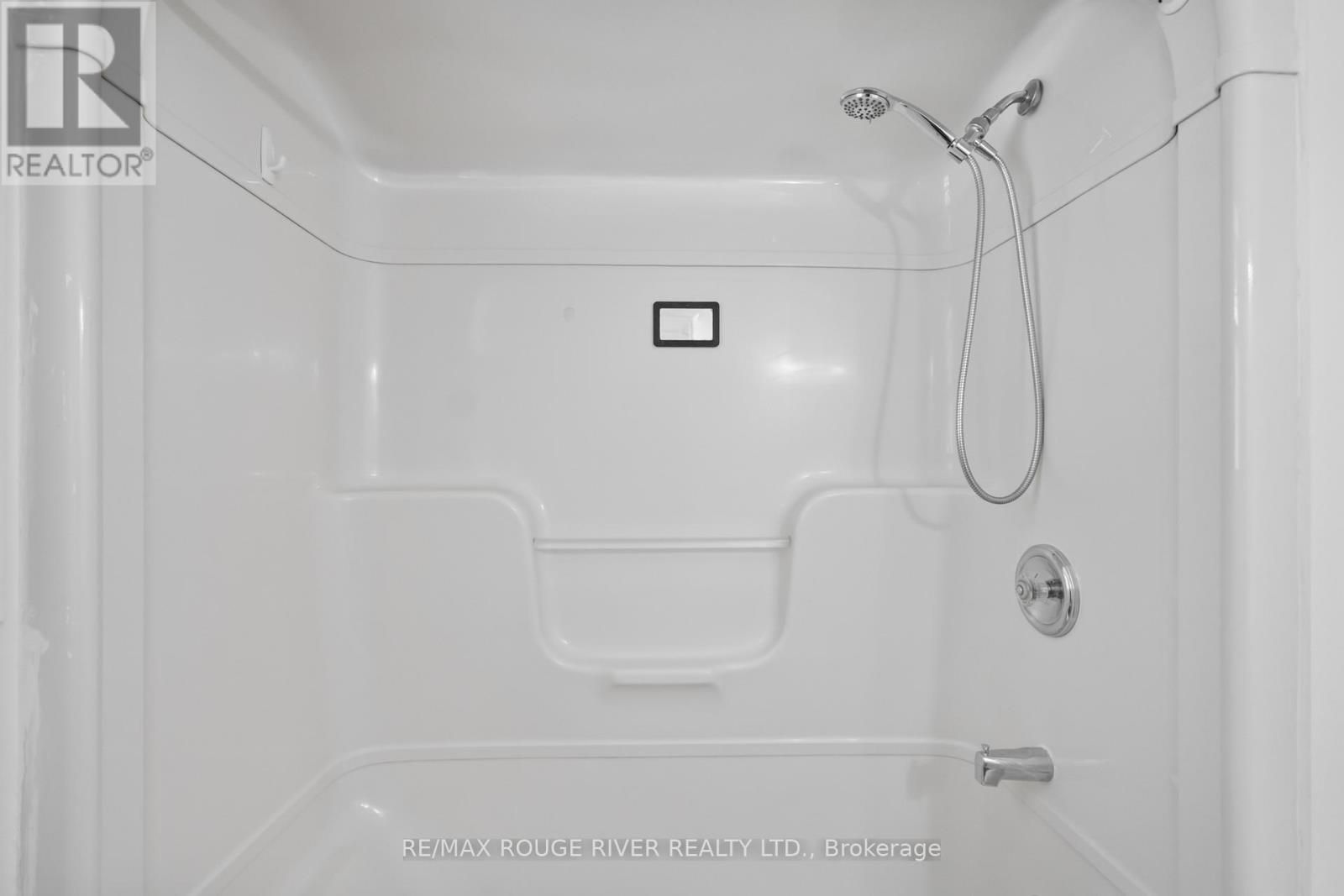 Main - 599 Otonabee Drive, Peterborough (Ashburnham Ward 4), ON - Indoor Photo Showing Bathroom