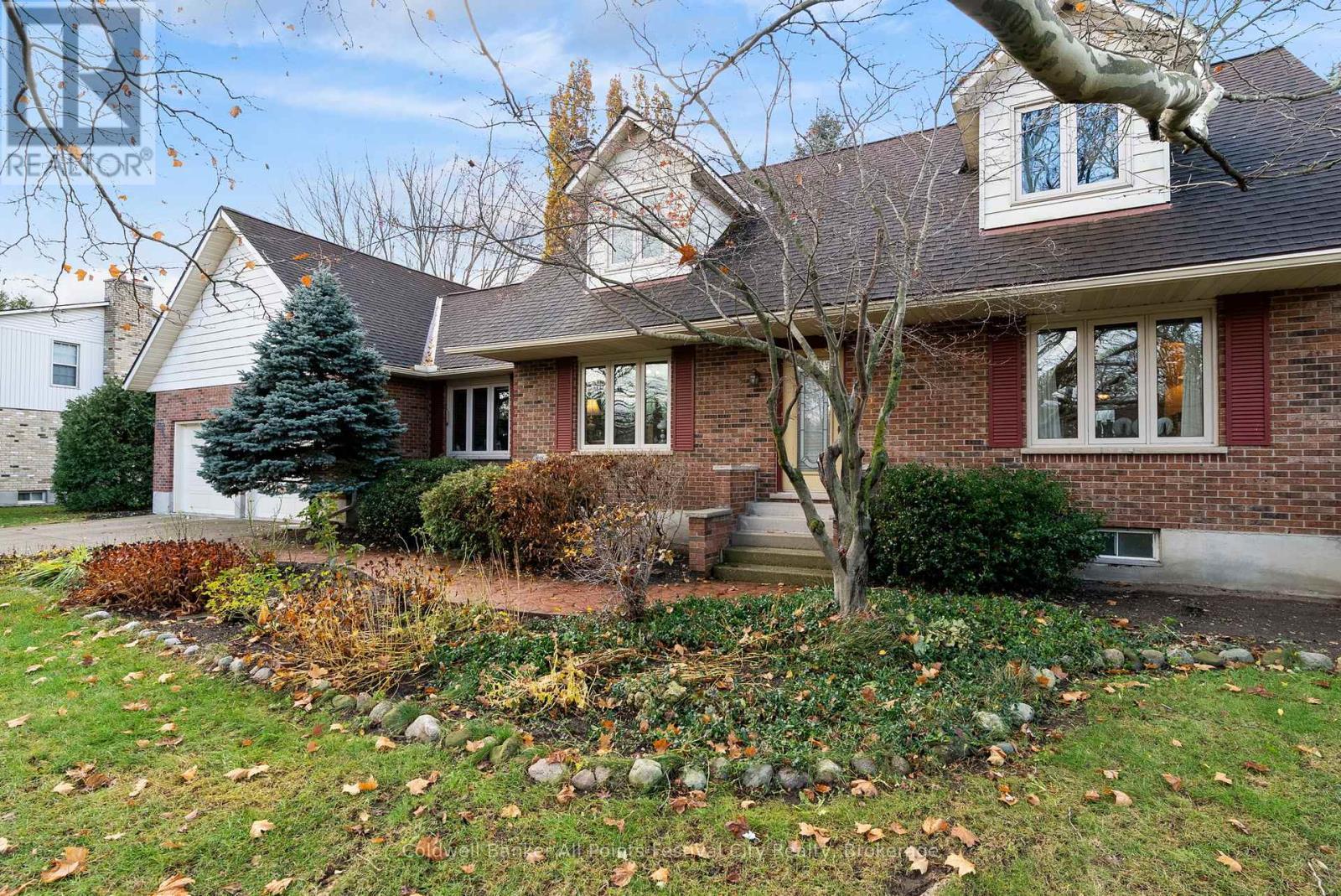 81287 Colborne Place, Ashfield-Colborne-Wawanosh (Colborne), ON - Outdoor