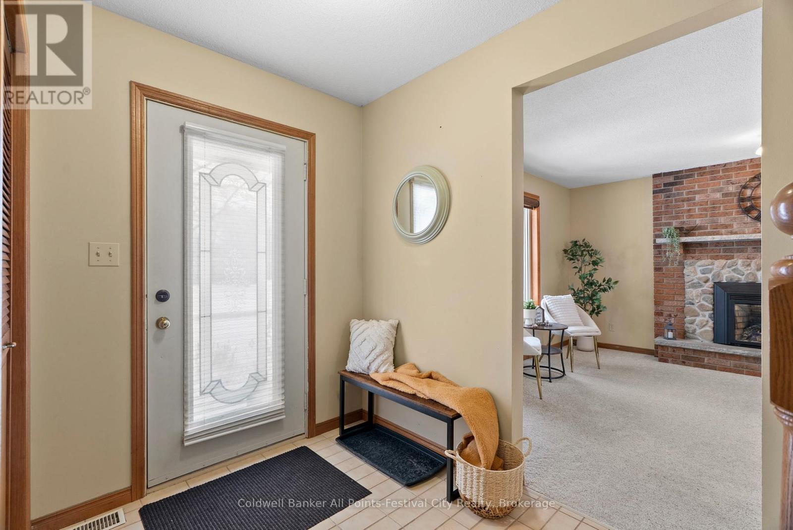 81287 Colborne Place, Ashfield-Colborne-Wawanosh (Colborne), ON - Indoor Photo Showing Other Room With Fireplace