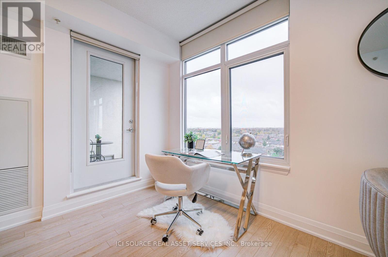 919 - 12 Woodstream Boulevard, Vaughan, ON - Indoor Photo Showing Office