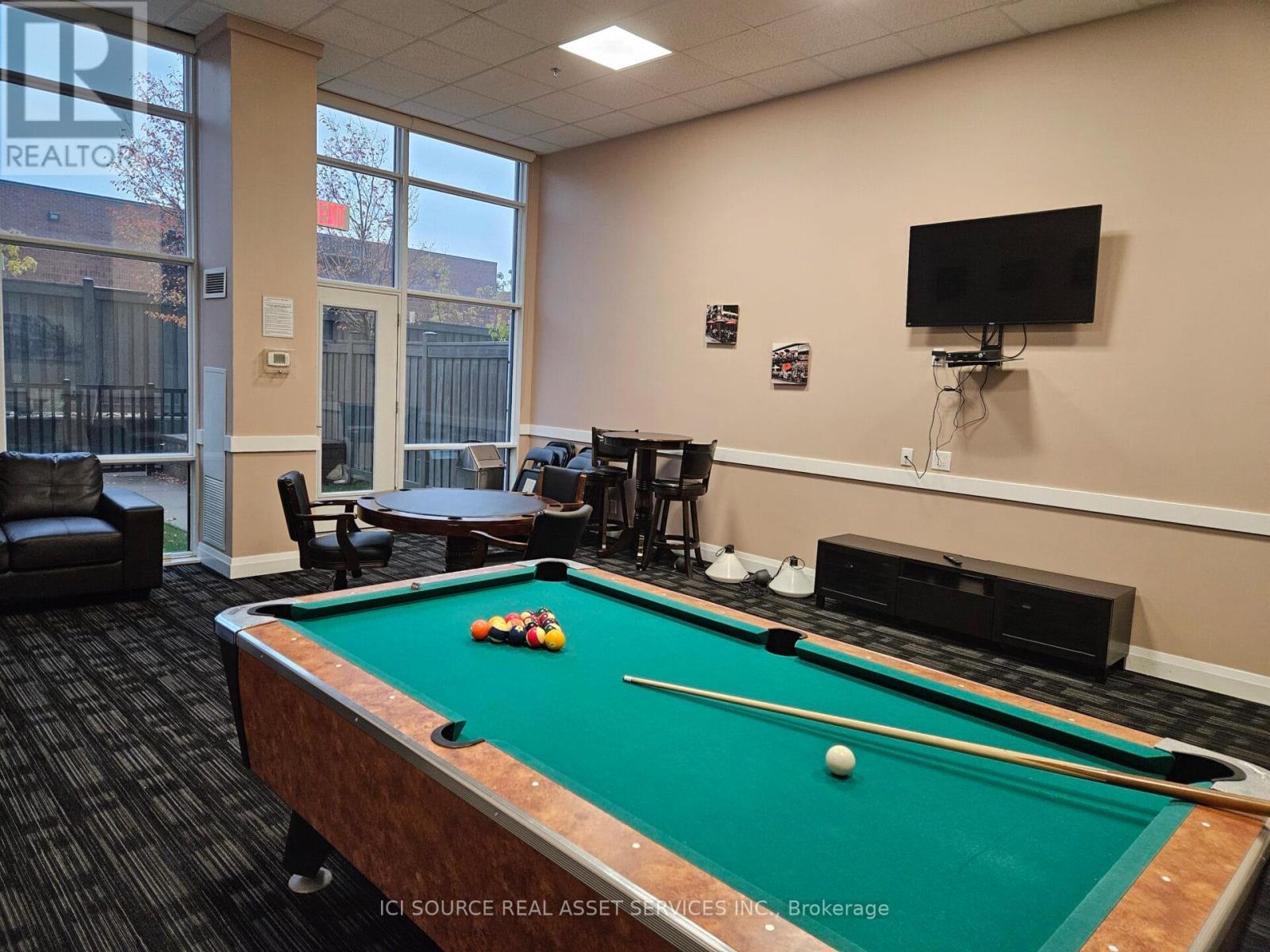 919 - 12 Woodstream Boulevard, Vaughan, ON - Indoor Photo Showing Other Room