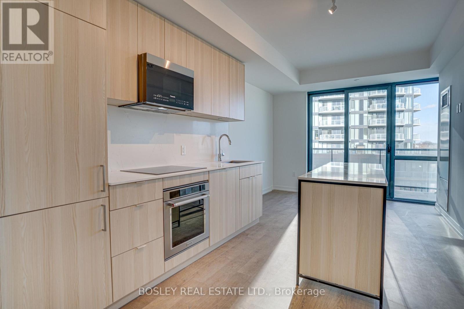 Welcome to The Mason - 414 - 251 Masonry Way, Mississauga, ON - Indoor Photo Showing Kitchen