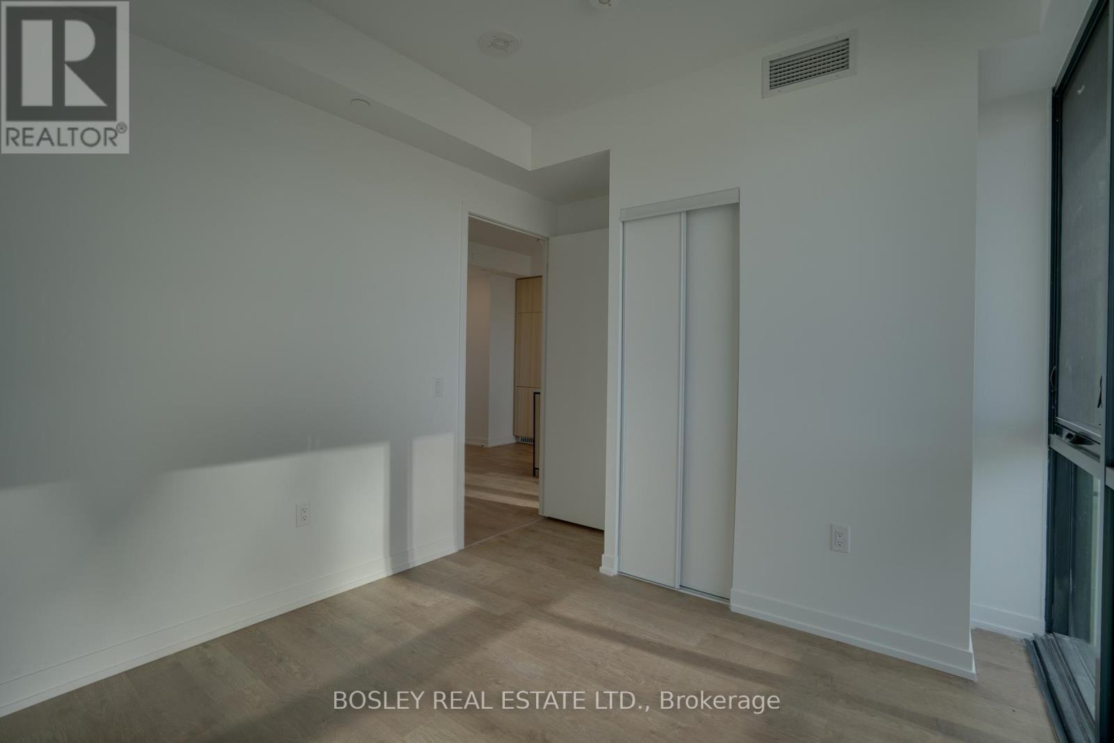 414 - 251 Masonry Way, Mississauga, ON - Photo Showing Other Room