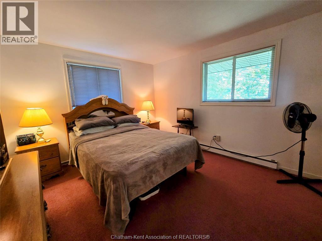 7098 Eighth Line, Raleigh Township, ON - Indoor Photo Showing Bedroom