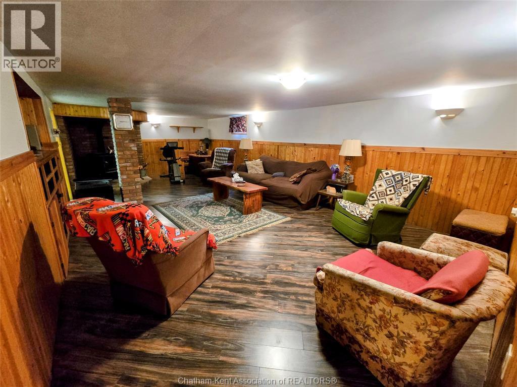 7098 Eighth Line, Raleigh Township, ON - Indoor Photo Showing Other Room