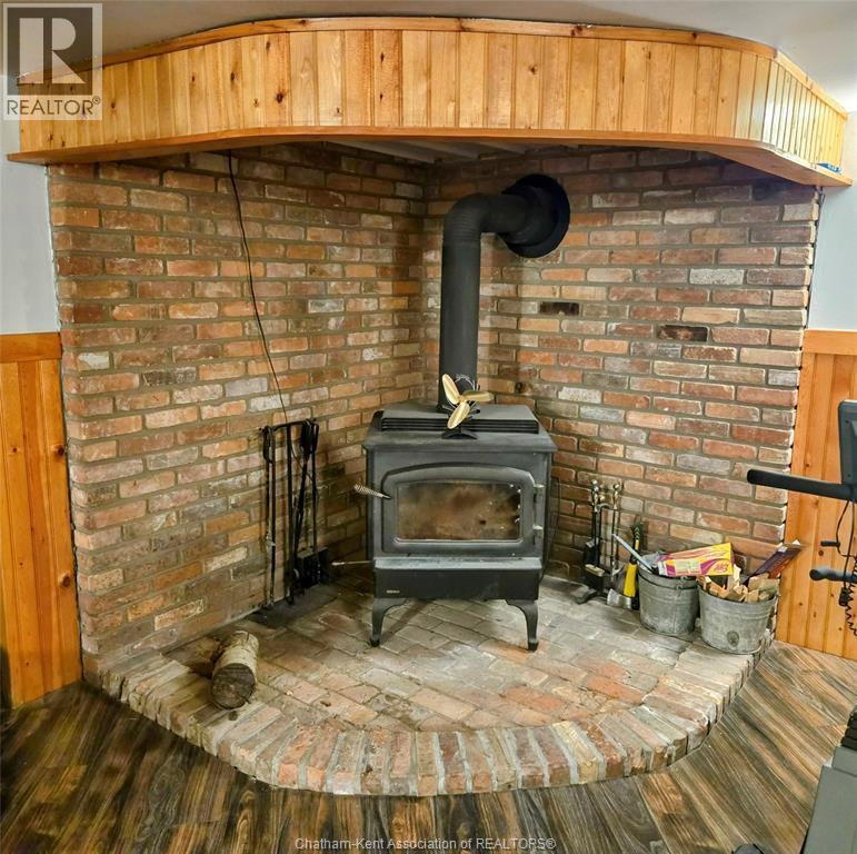 7098 Eighth Line, Raleigh Township, ON - Indoor With Fireplace