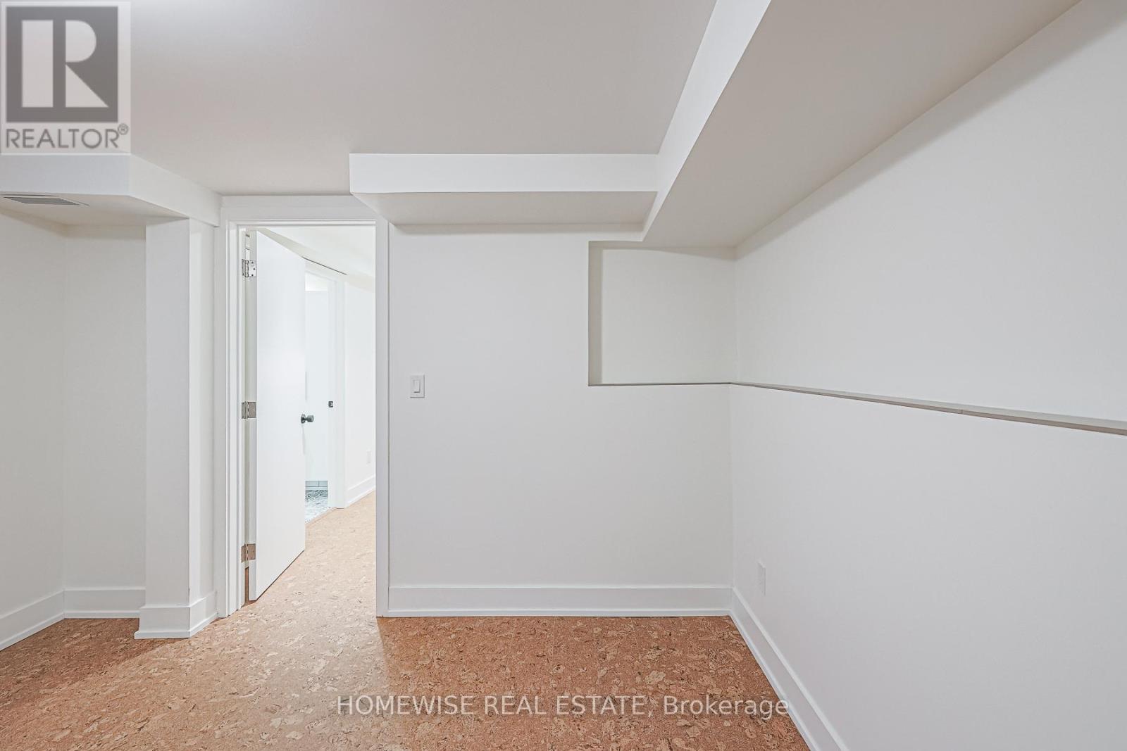 83 Clinton Street, Toronto, ON - Indoor Photo Showing Other Room