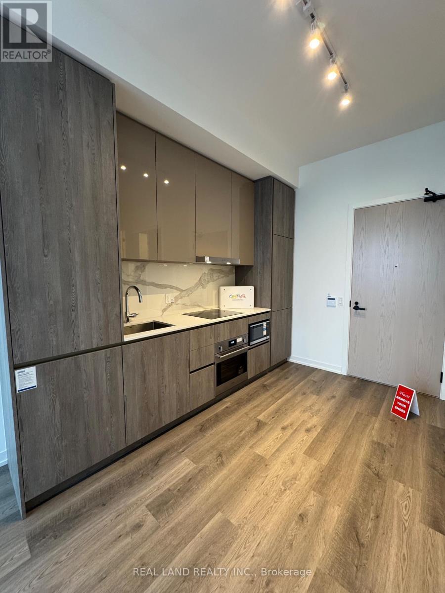 3603 - 8 Interchange Way, Vaughan, ON