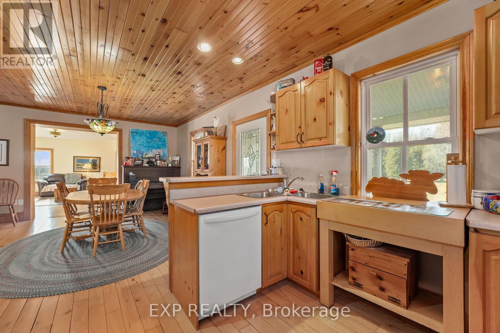 8923 Morning Glory Road, Georgina, ON