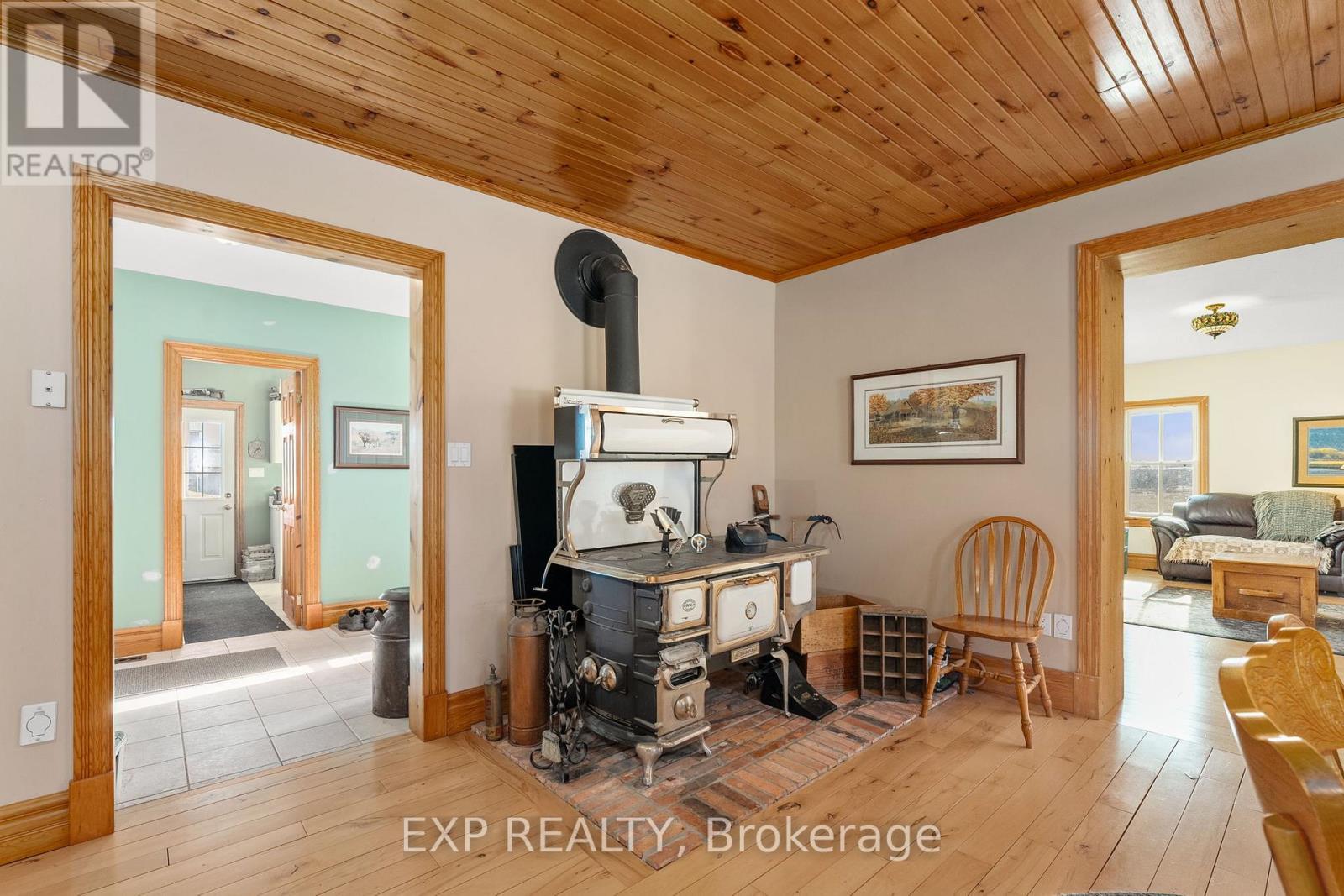 8923 Morning Glory Road, Georgina, ON