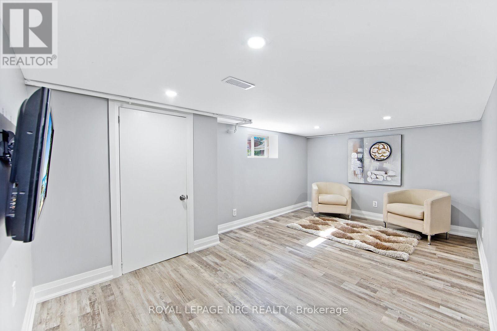 4434 Second Avenue, Niagara Falls (Downtown), ON - Indoor Photo Showing Other Room