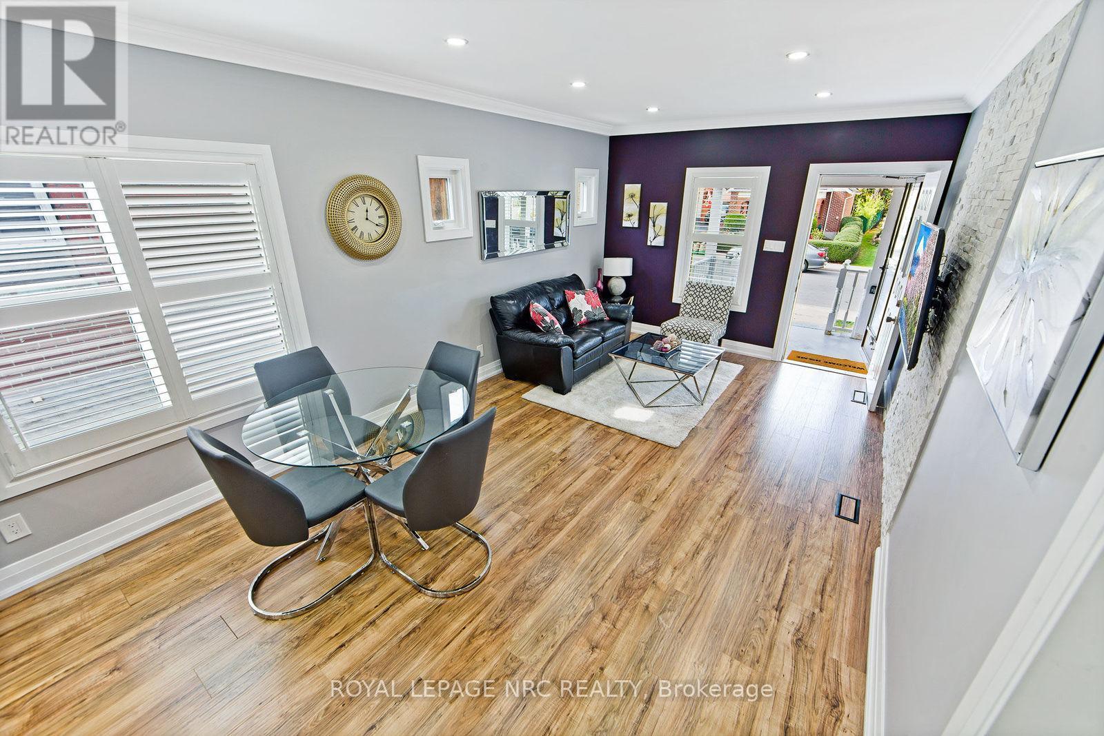 4434 Second Avenue, Niagara Falls (Downtown), ON - Indoor