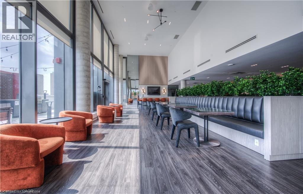 View of community lobby - 5 Wellington Street S Unit# 703, Kitchener, ON - Indoor