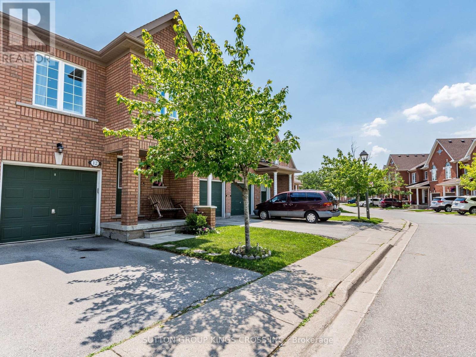 12 - 6399 Spinnaker Circle, Mississauga, ON - Outdoor