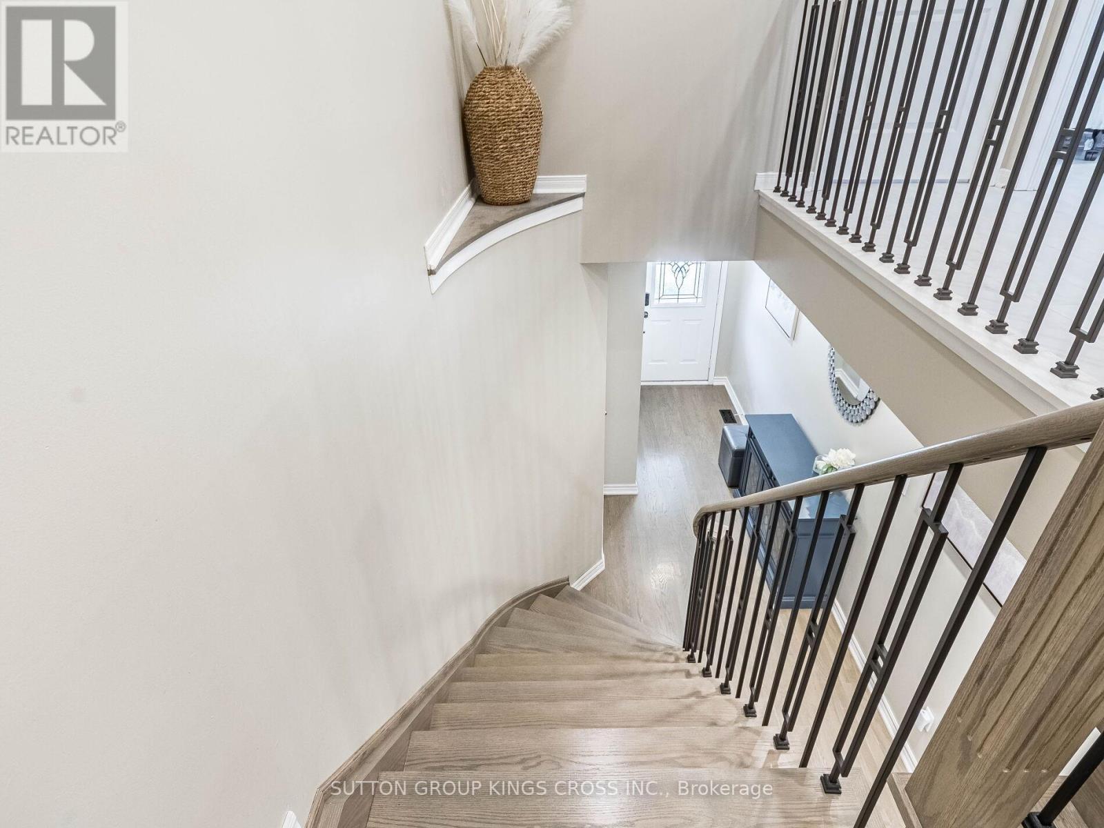 12 - 6399 Spinnaker Circle, Mississauga, ON - Indoor Photo Showing Other Room