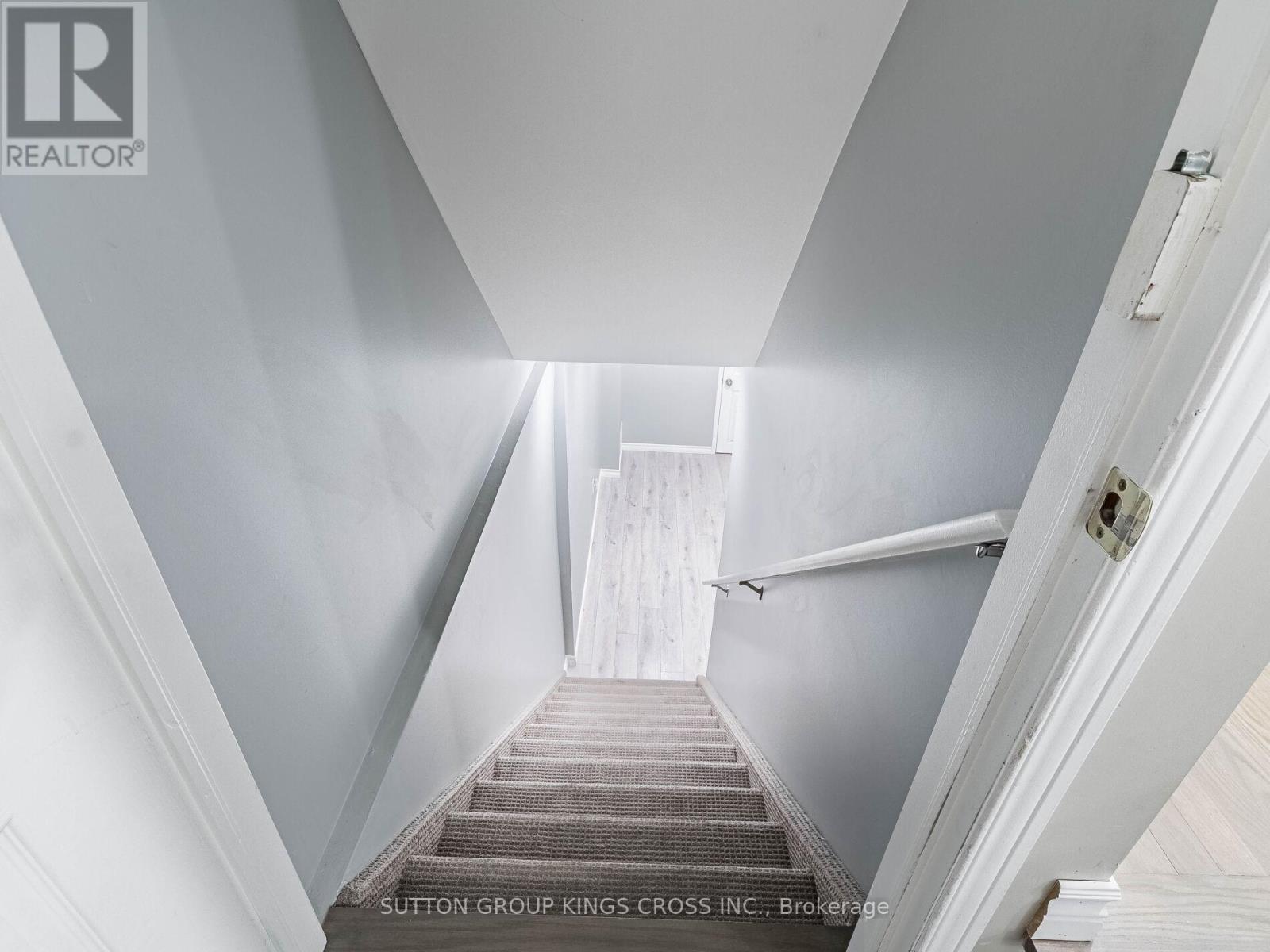 12 - 6399 Spinnaker Circle, Mississauga, ON - Indoor Photo Showing Other Room