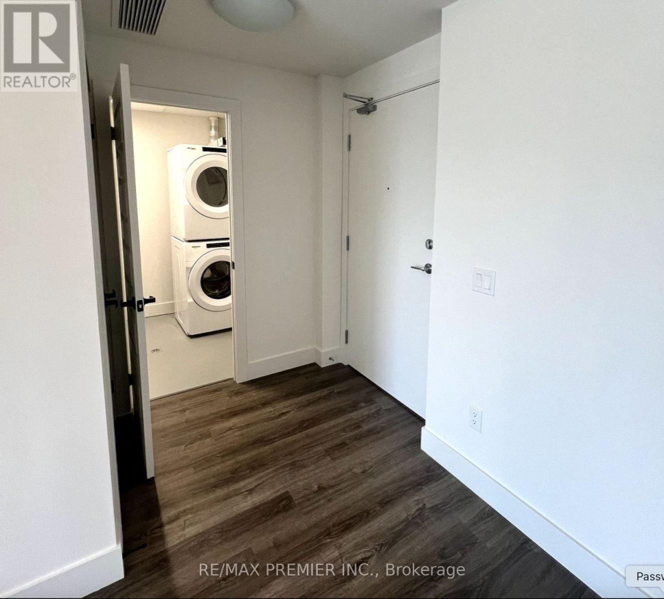 606 - 107 Roger Street, Waterloo, ON - Indoor