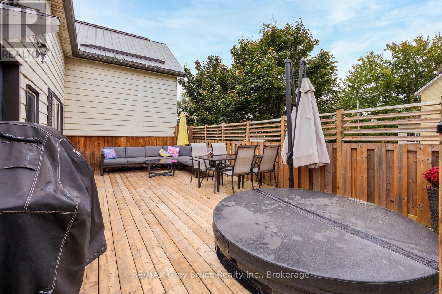 13 King Street, Brockton, ON - Outdoor With Deck Patio Veranda With Exterior