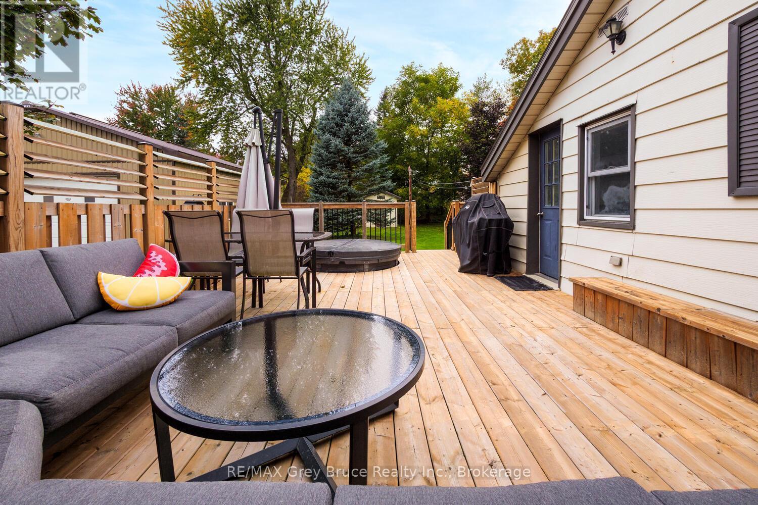13 King Street, Brockton, ON - Outdoor With Deck Patio Veranda With Exterior