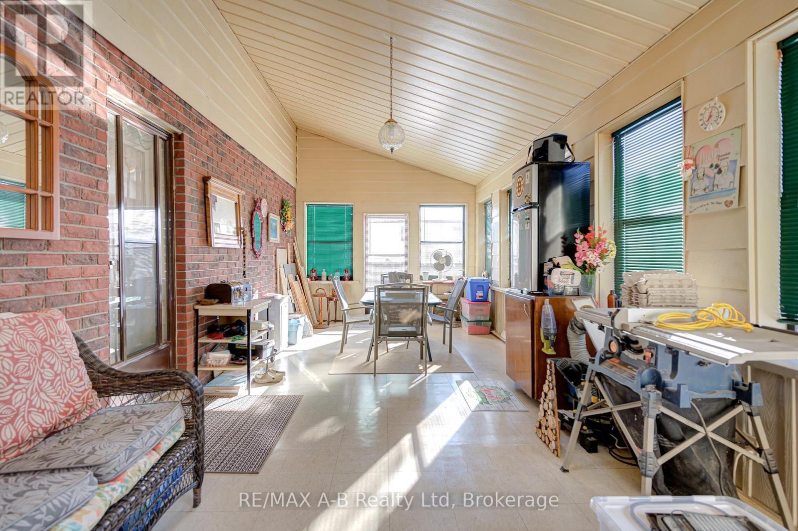 231 Whitelock Street, Stratford, ON -