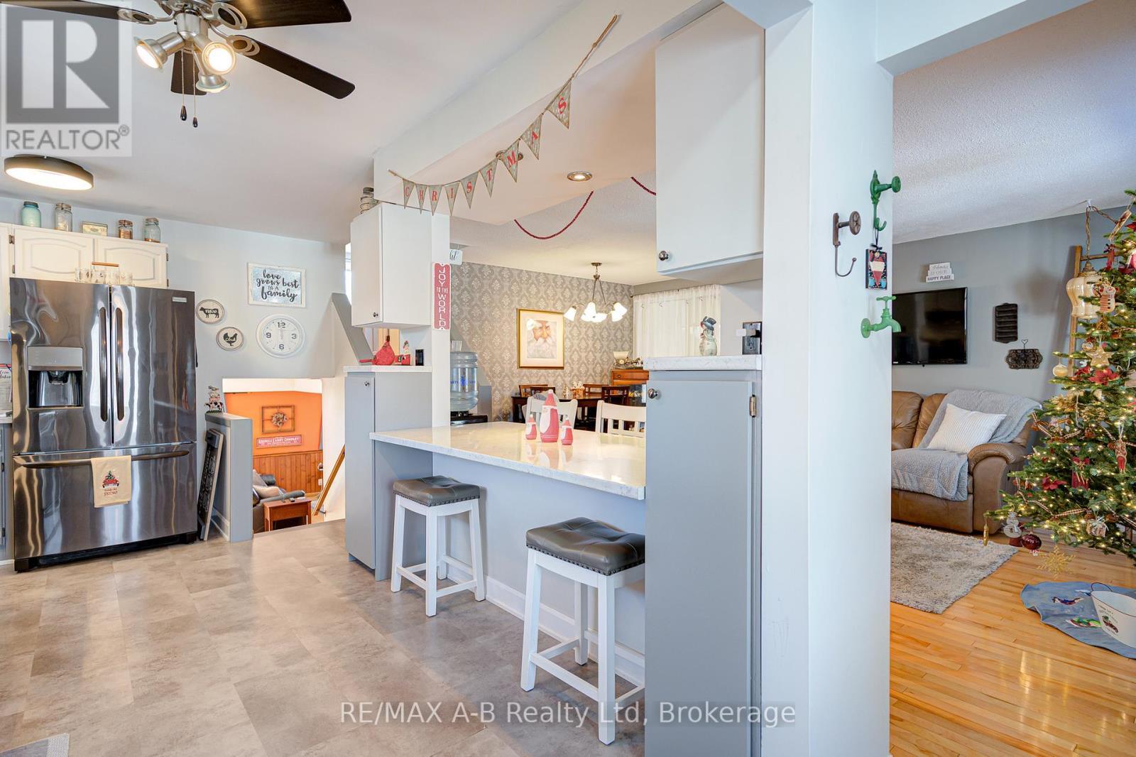231 Whitelock Street, Stratford, ON - Indoor Photo Showing Kitchen