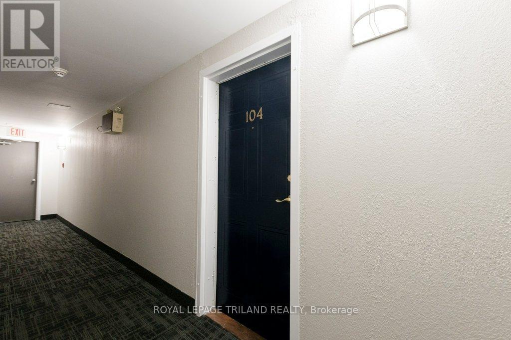 104 - 729 Deveron Crescent, London South (South T), ON - Photo Showing Other Room