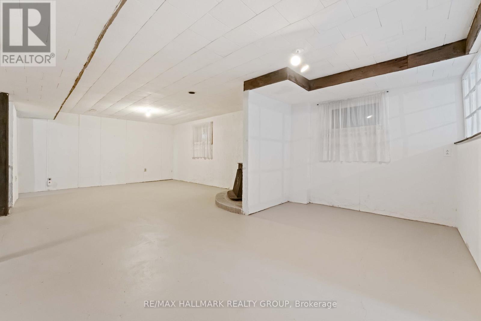 3654 Navan Road, Ottawa, ON - Indoor Photo Showing Other Room