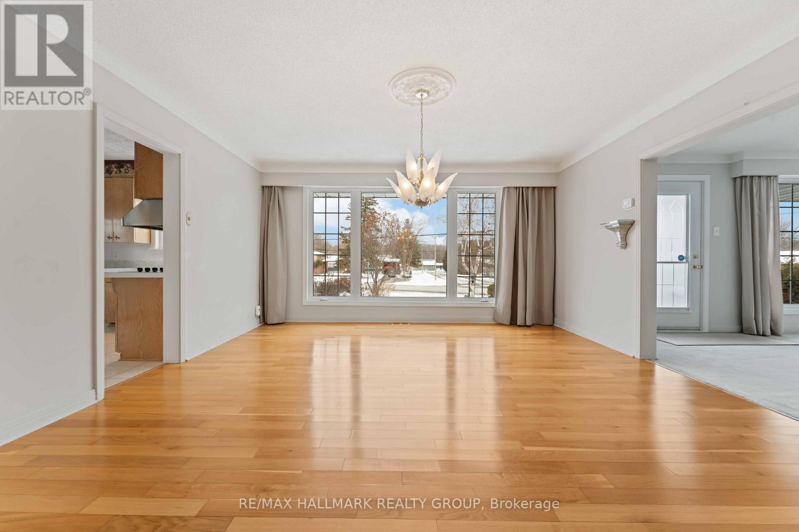 3654 Navan Road, Ottawa, ON - Indoor Photo Showing Other Room