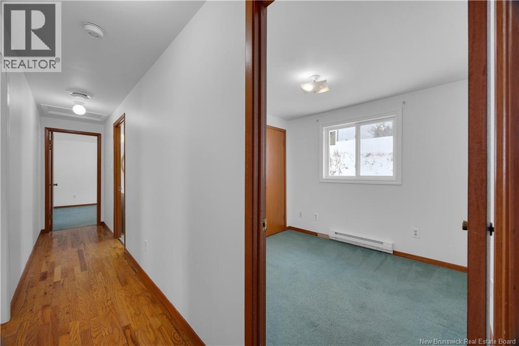 1015 Loch Lomond Rd, Saint John, NB - Indoor Photo Showing Other Room