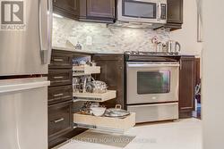 Upgraded cabinet interiors -