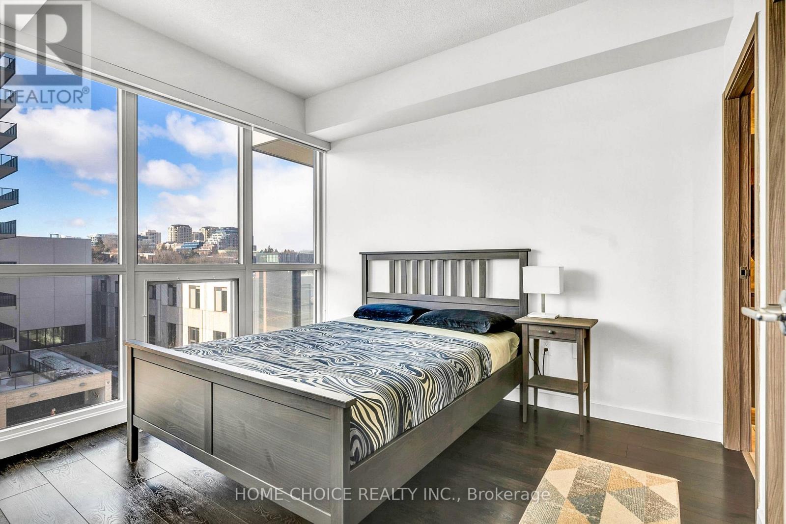 606 - 95 Mcmahon Drive, Toronto, ON - Indoor Photo Showing Bedroom