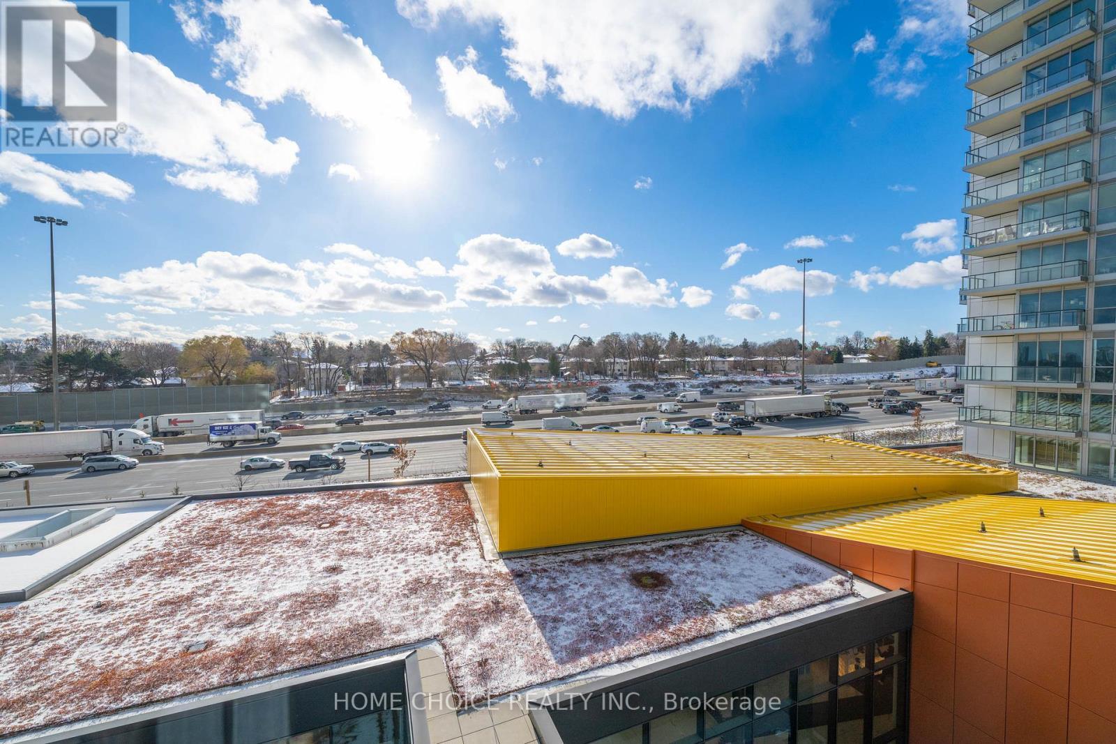 606 - 95 Mcmahon Drive, Toronto, ON - Outdoor With View