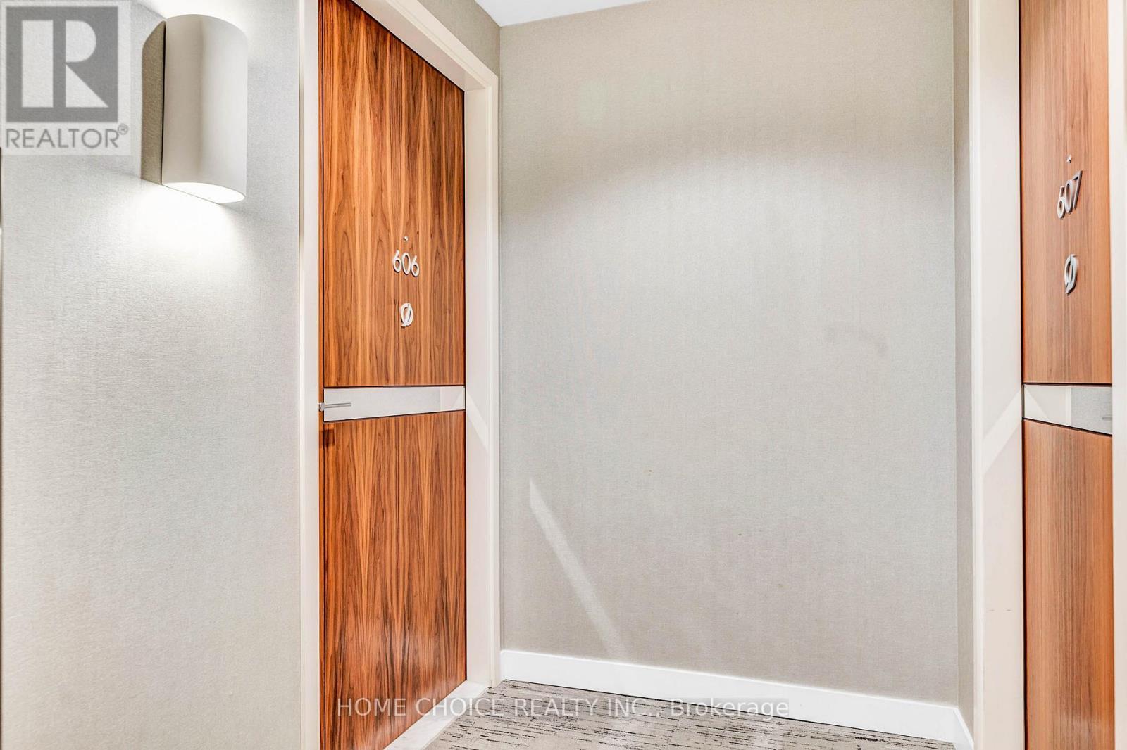 606 - 95 Mcmahon Drive, Toronto, ON - Indoor Photo Showing Other Room