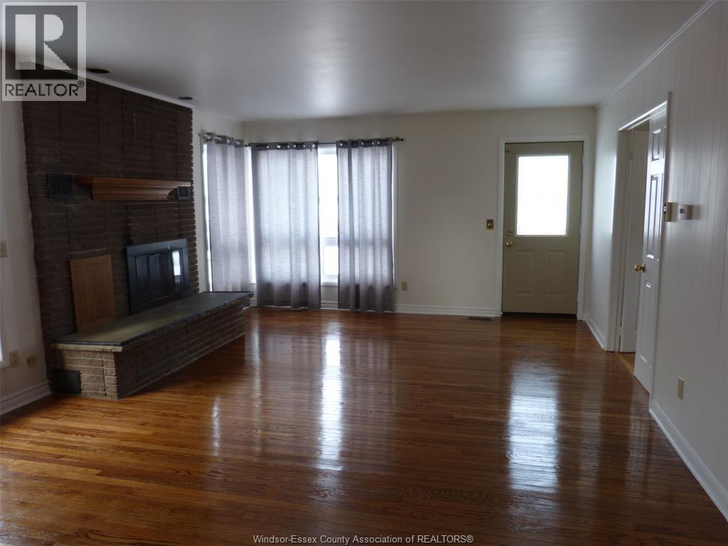 2410 Fox Run, Leamington, ON - Indoor Photo Showing Other Room