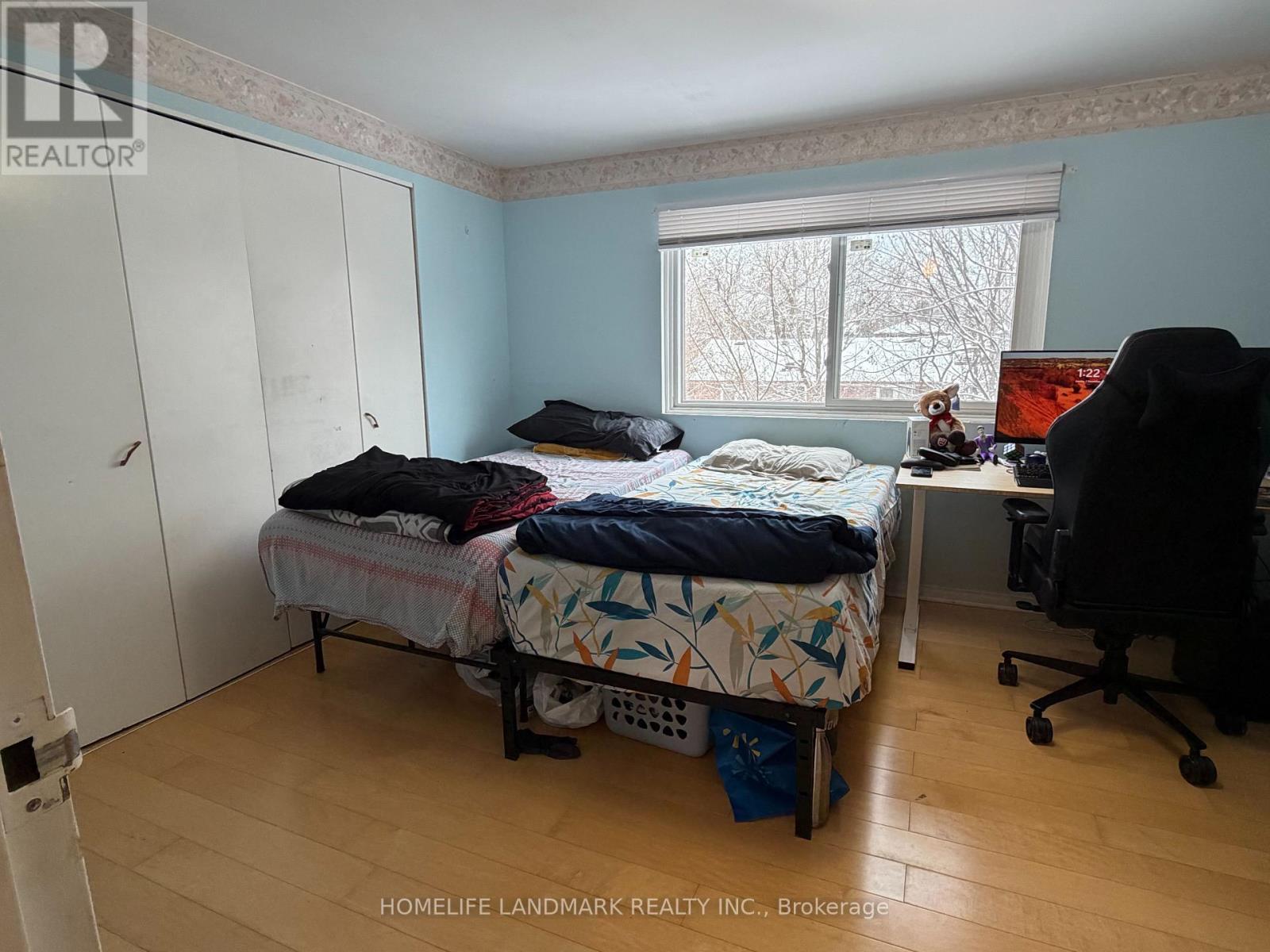 258 Sprucewood Court, Toronto, ON - Indoor Photo Showing Bedroom