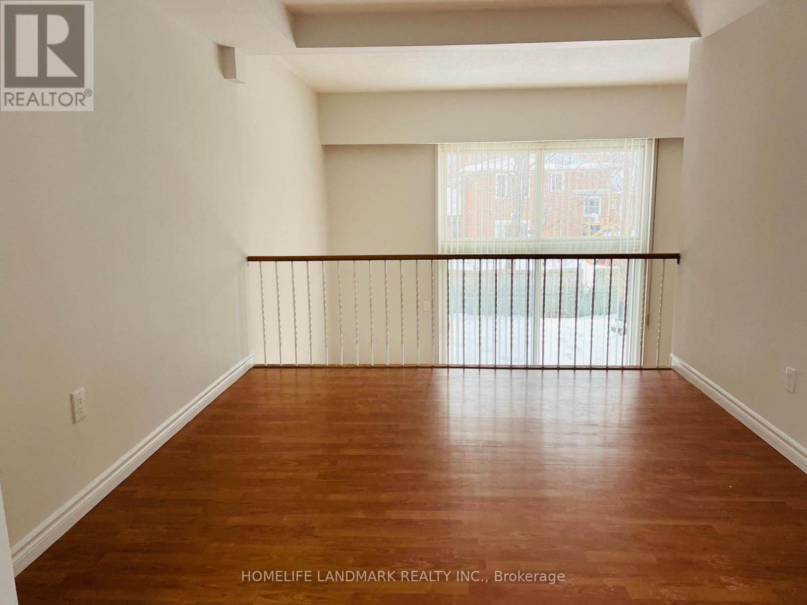 258 Sprucewood Court, Toronto, ON - Indoor Photo Showing Other Room