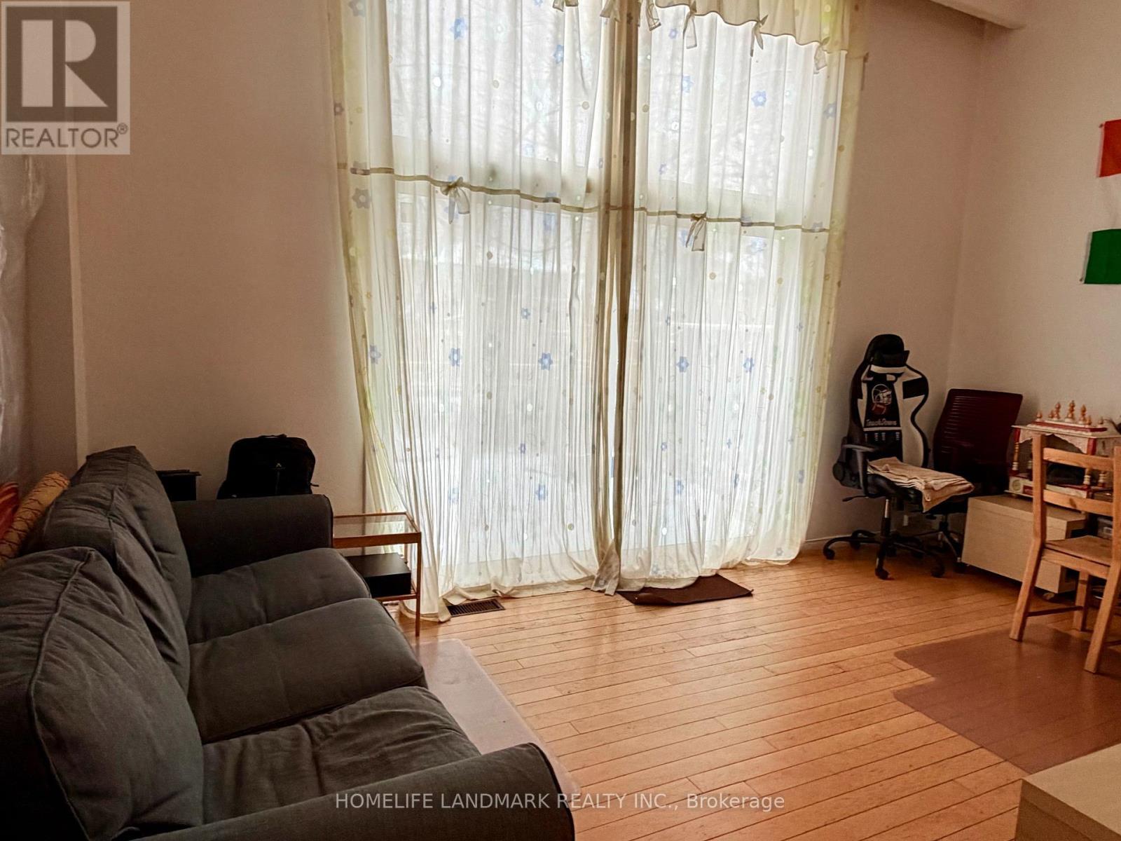 258 Sprucewood Court, Toronto, ON - Indoor