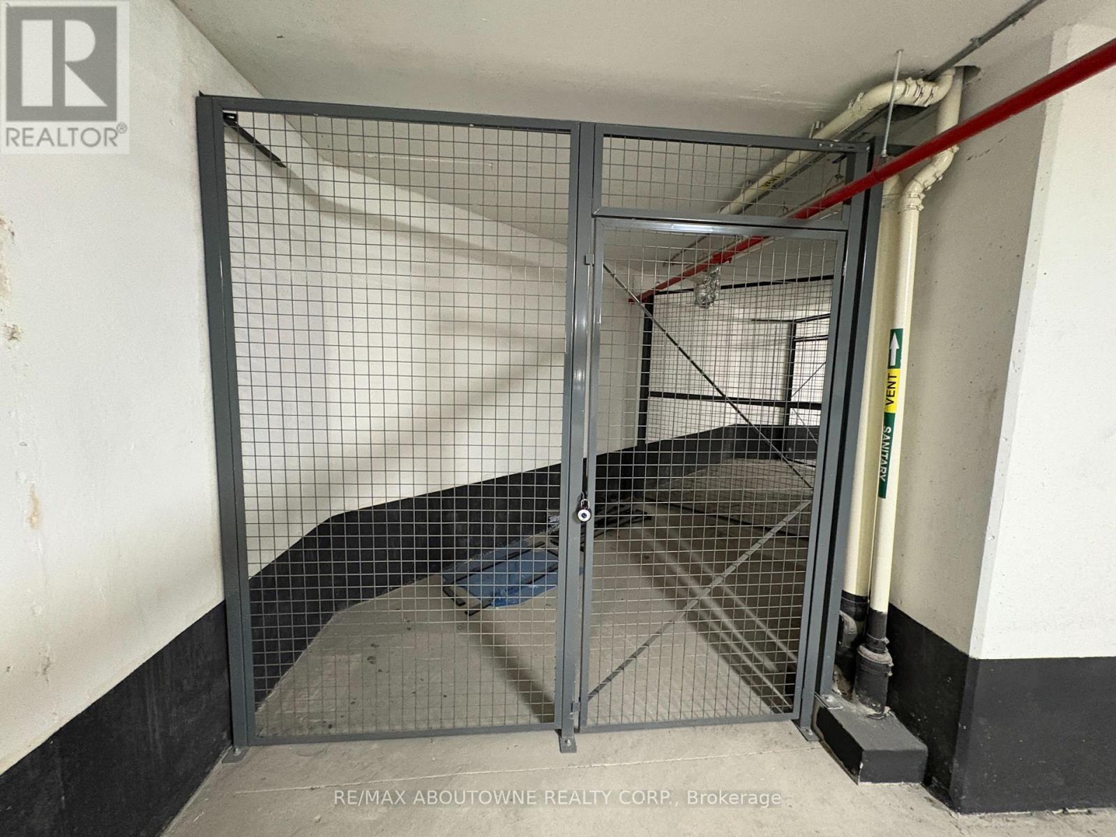 Locker - 706 - 474 Caldari Road, Vaughan, ON - Indoor